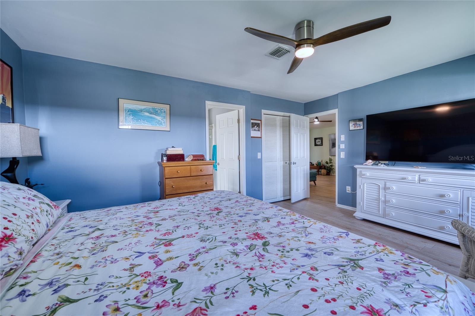 76 SANDSTONE CIR