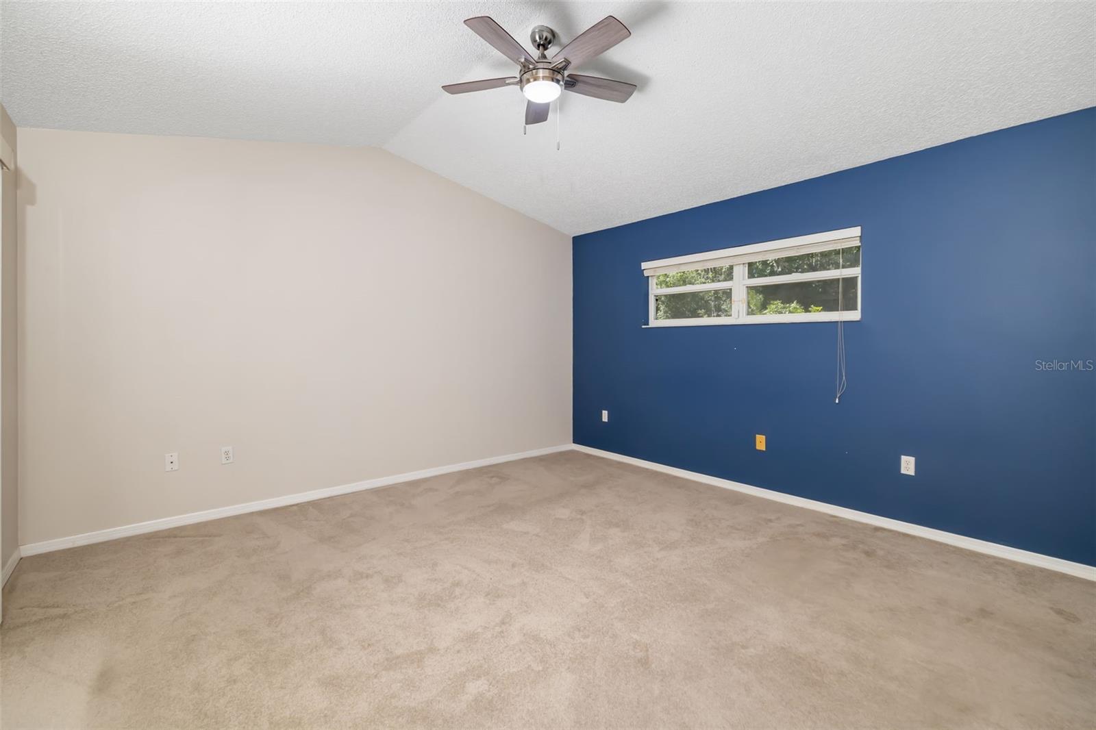 5462 CYNTHIA LN