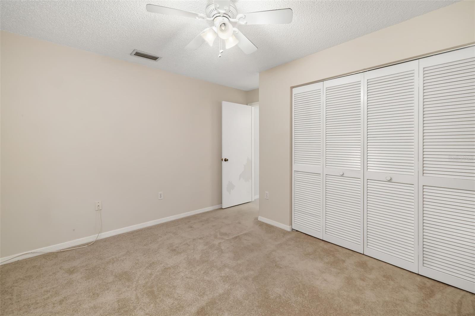 5462 CYNTHIA LN
