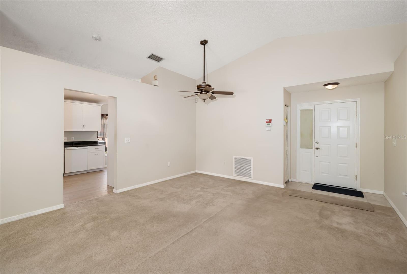 5462 CYNTHIA LN