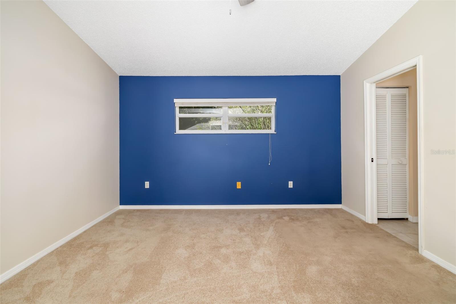 5462 CYNTHIA LN