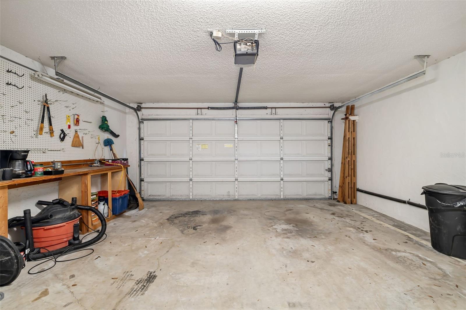 5462 CYNTHIA LN