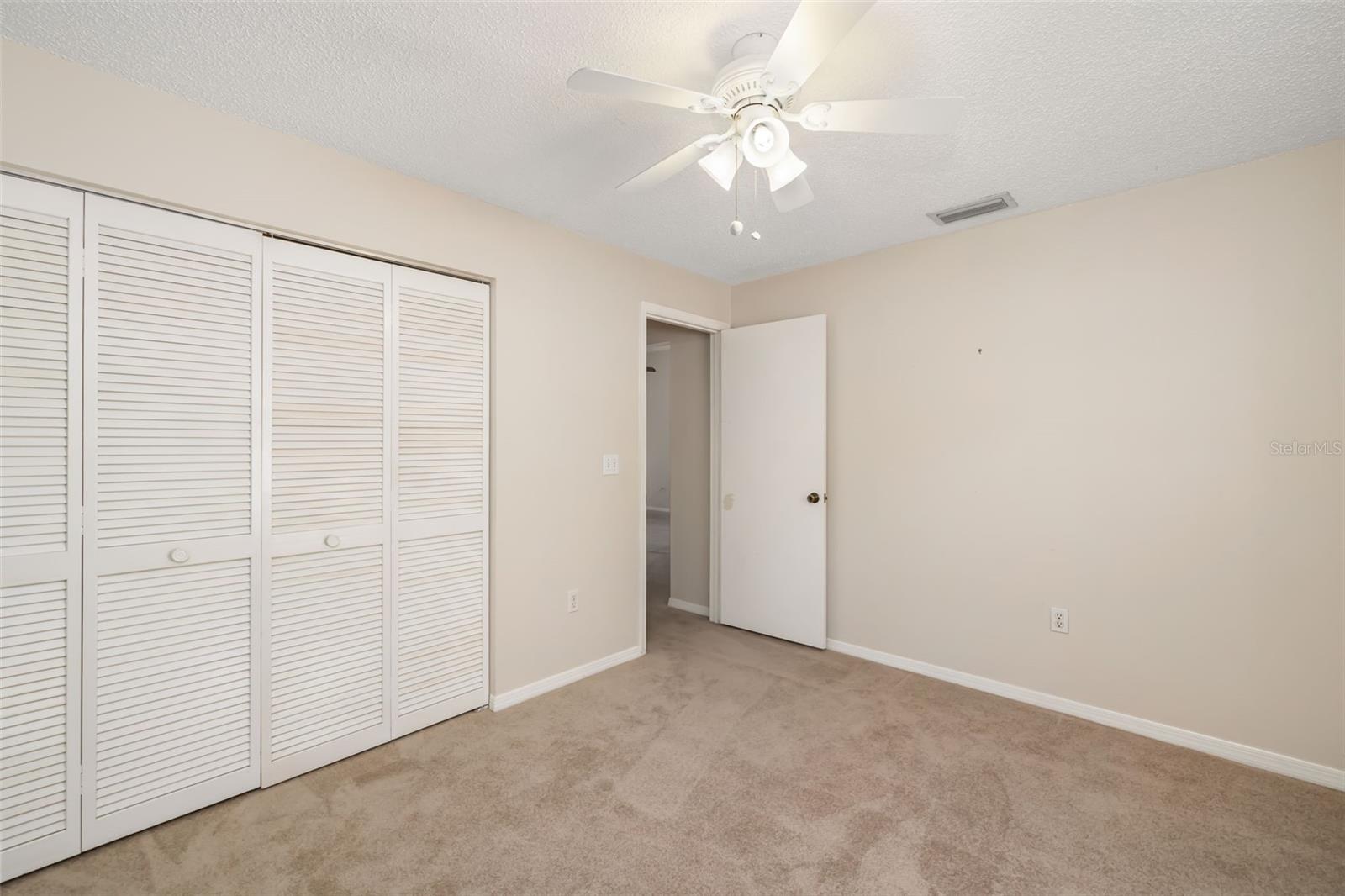 5462 CYNTHIA LN