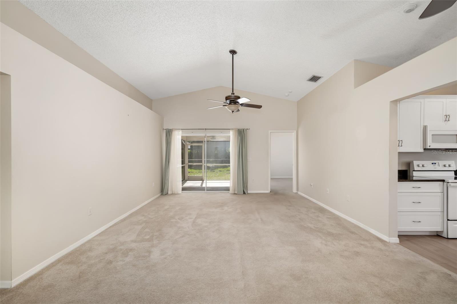 5462 CYNTHIA LN