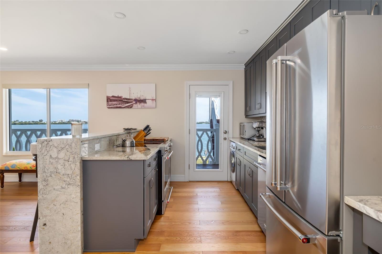 763 JOHN RINGLING BLVD #22