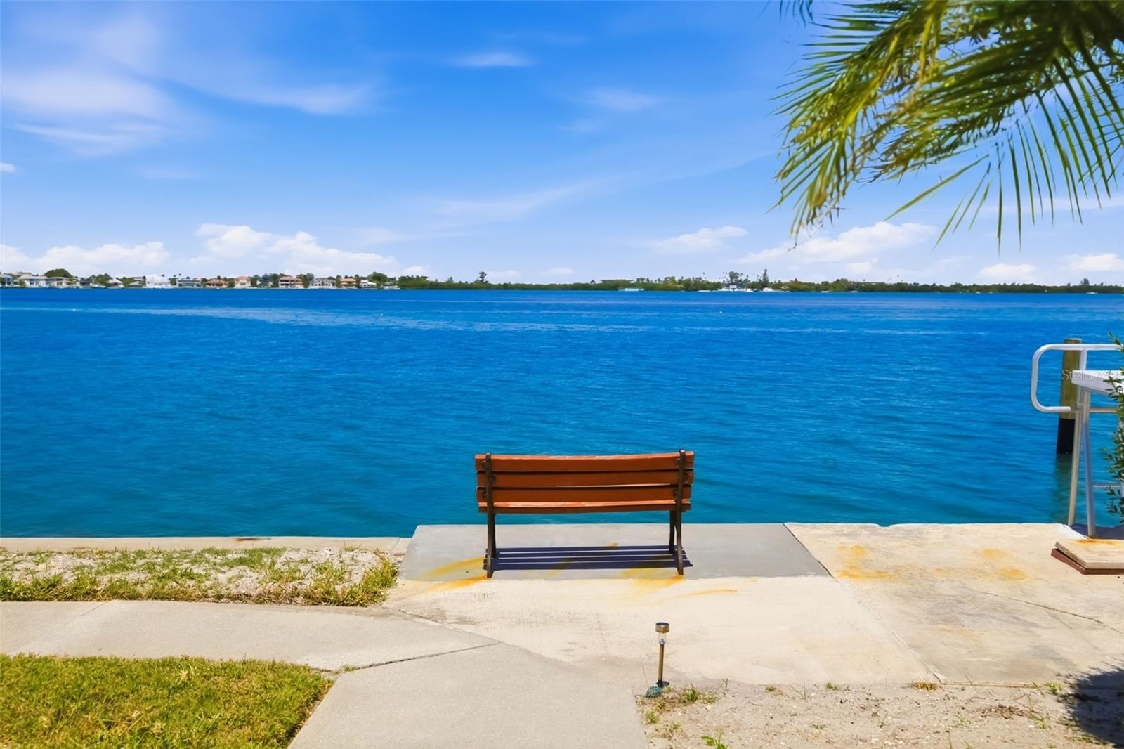 763 JOHN RINGLING BLVD #22