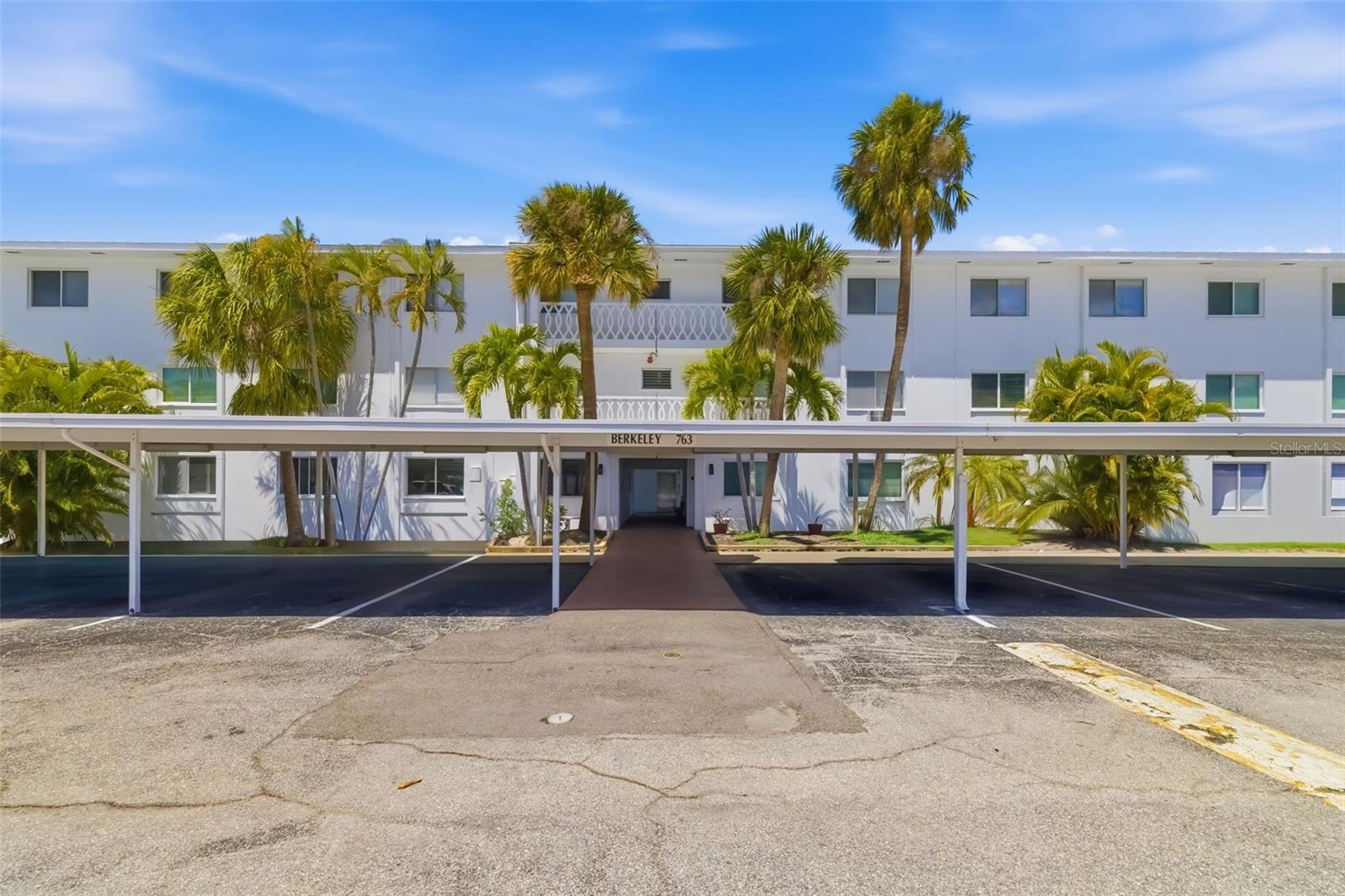 763 JOHN RINGLING BLVD #22