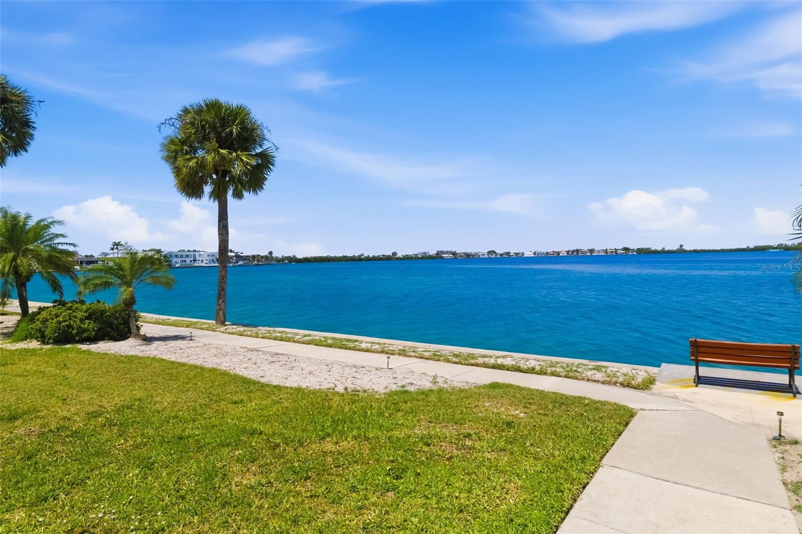 763 JOHN RINGLING BLVD #22