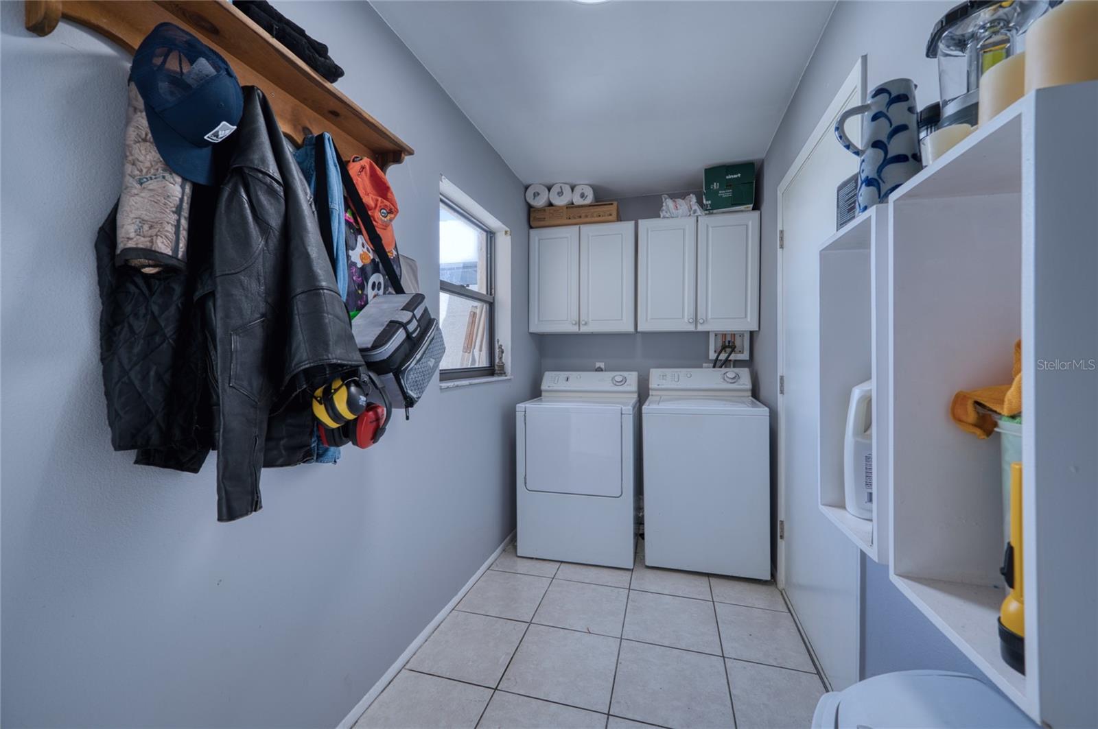 76 SANDSTONE CIR