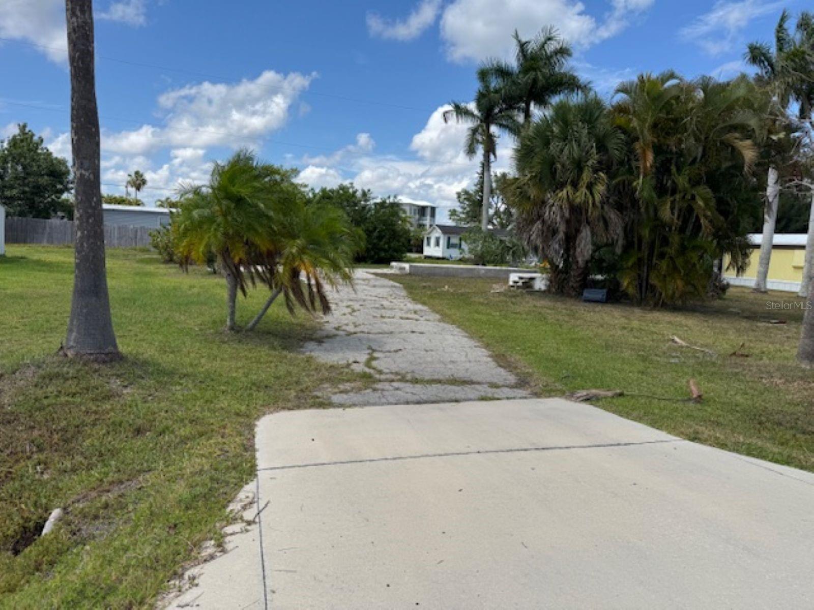 14484 ARMADA RD