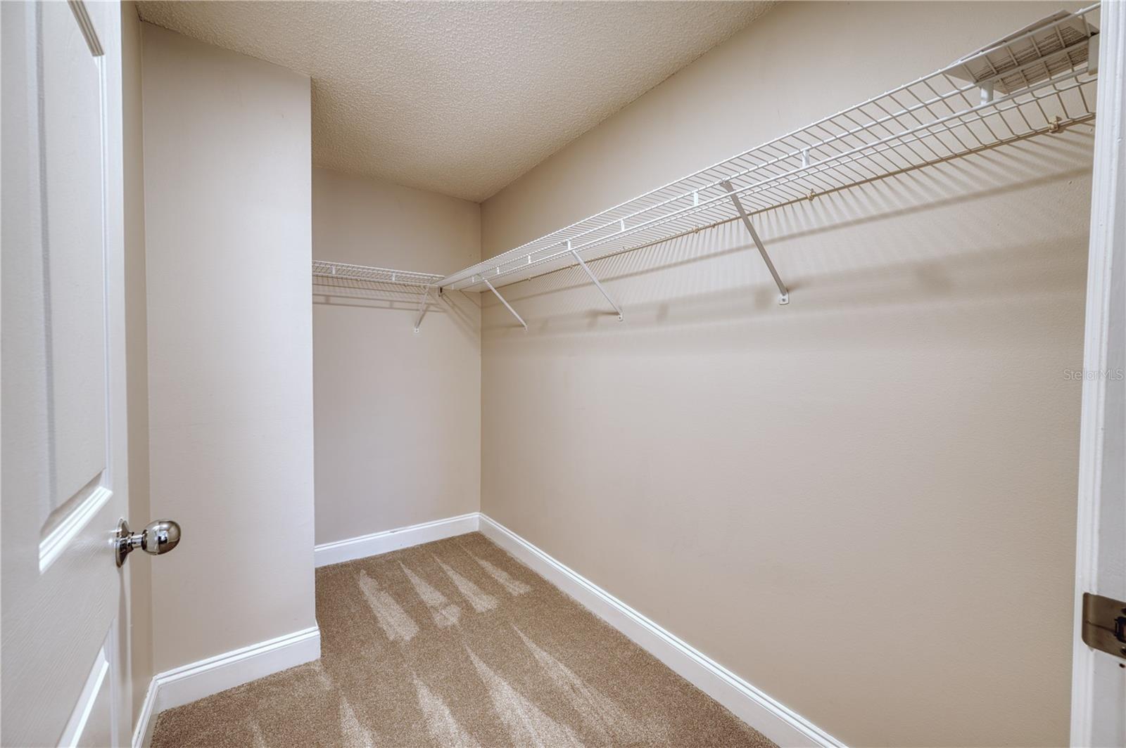5551 BENTGRASS DR #11-303