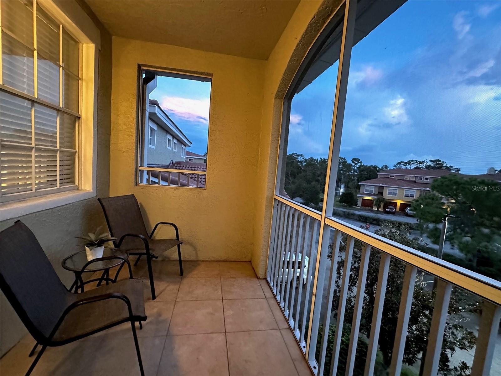 5551 BENTGRASS DR #11-303