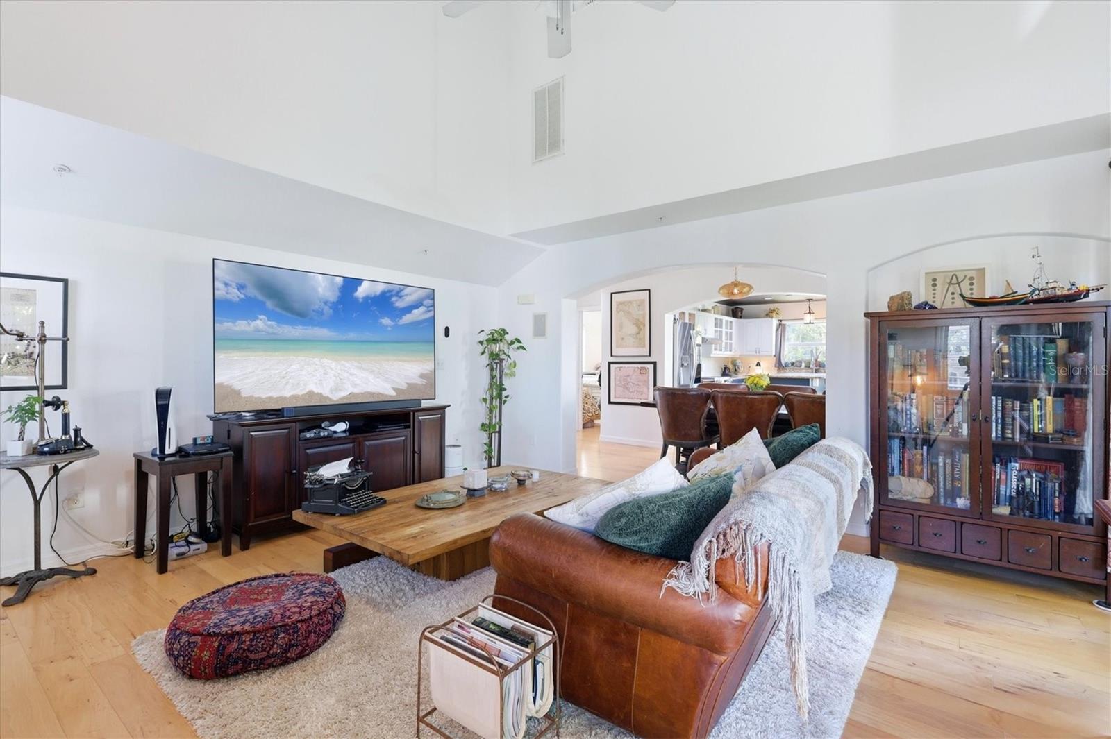 7107 HAWKS HARBOR CIR