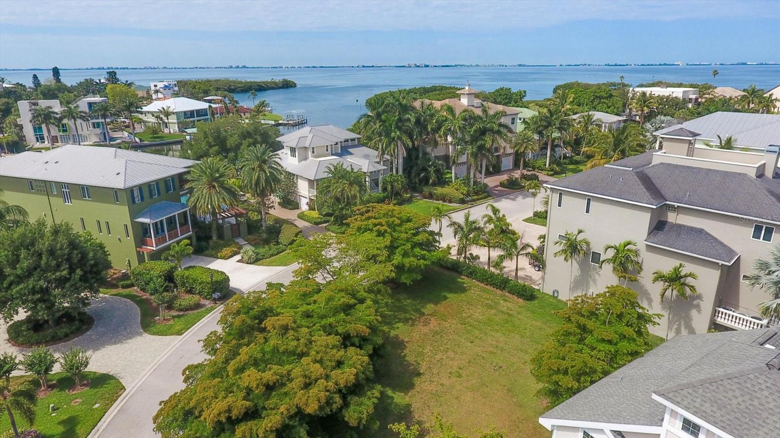 7107 HAWKS HARBOR CIR