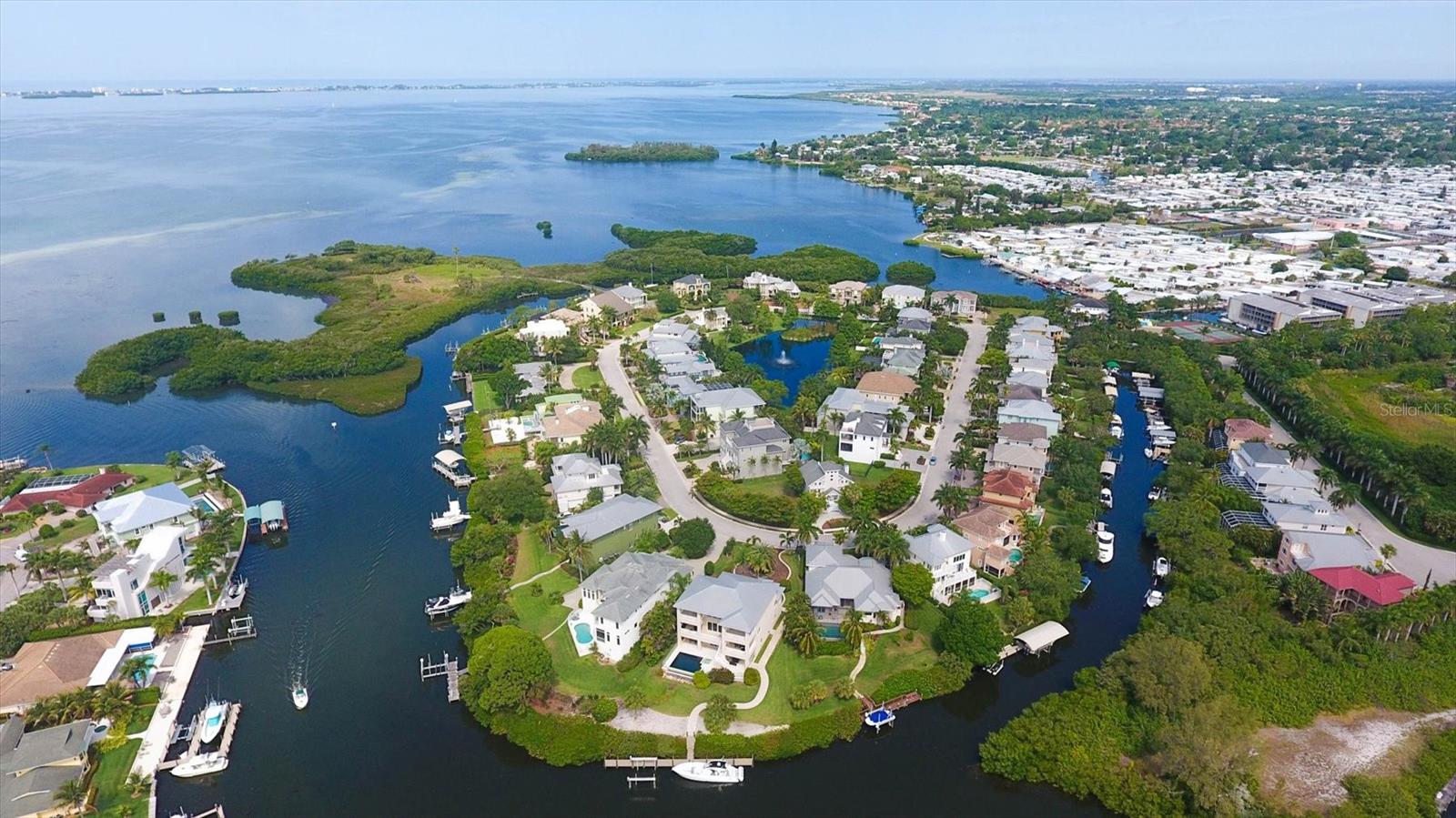 7107 HAWKS HARBOR CIR