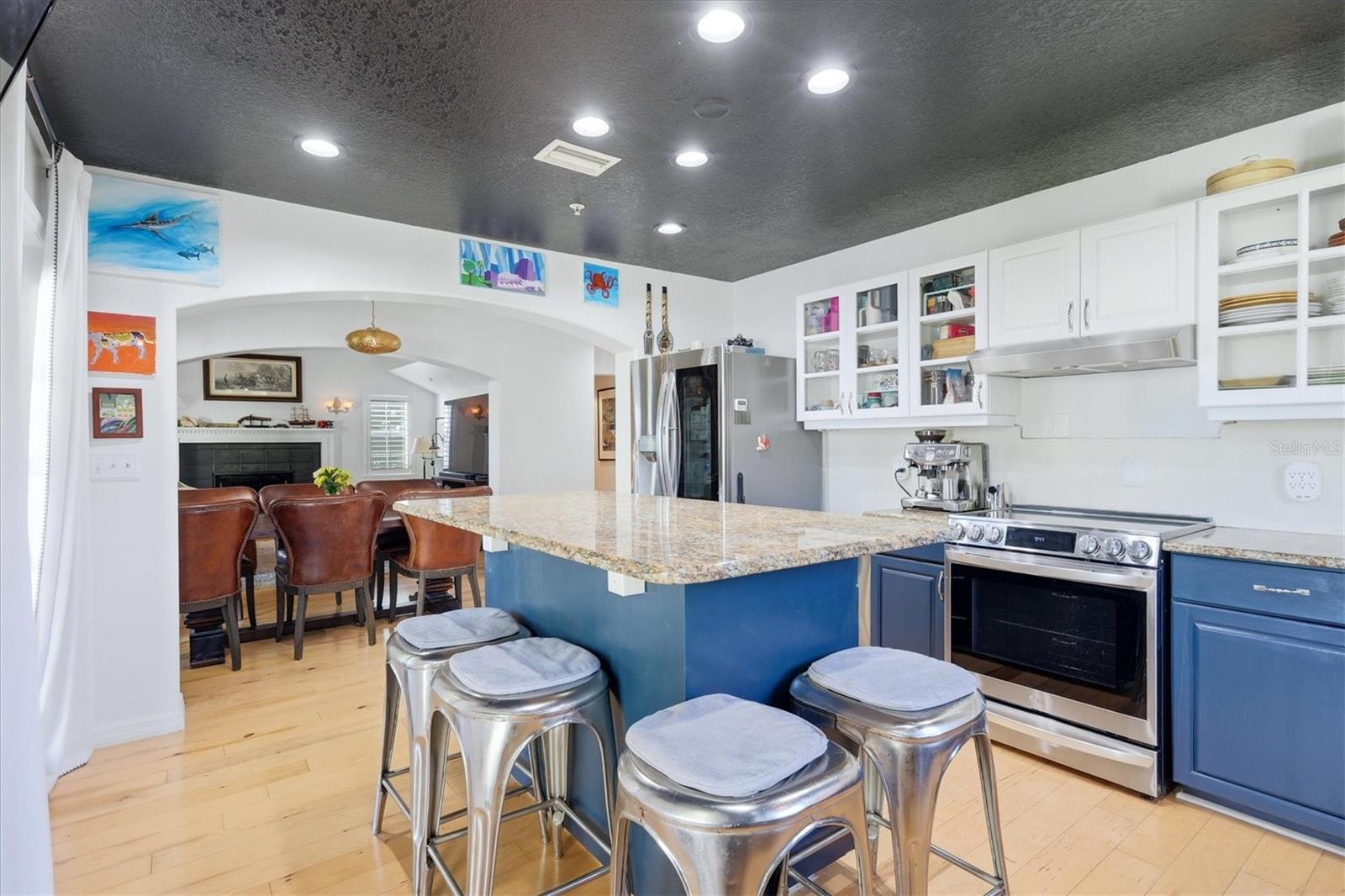 7107 HAWKS HARBOR CIR