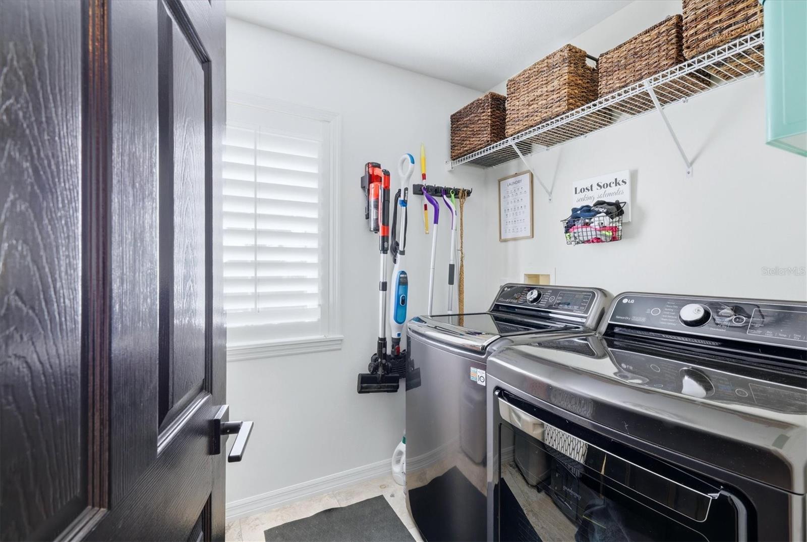 7107 HAWKS HARBOR CIR