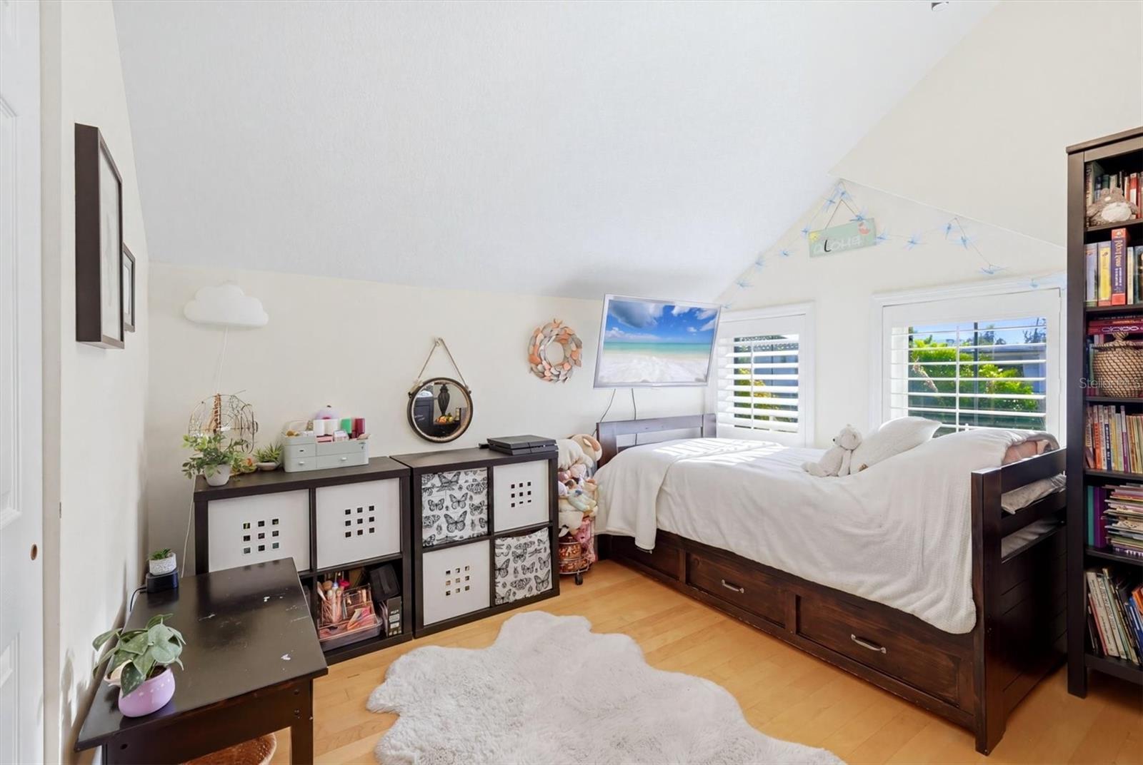 7107 HAWKS HARBOR CIR