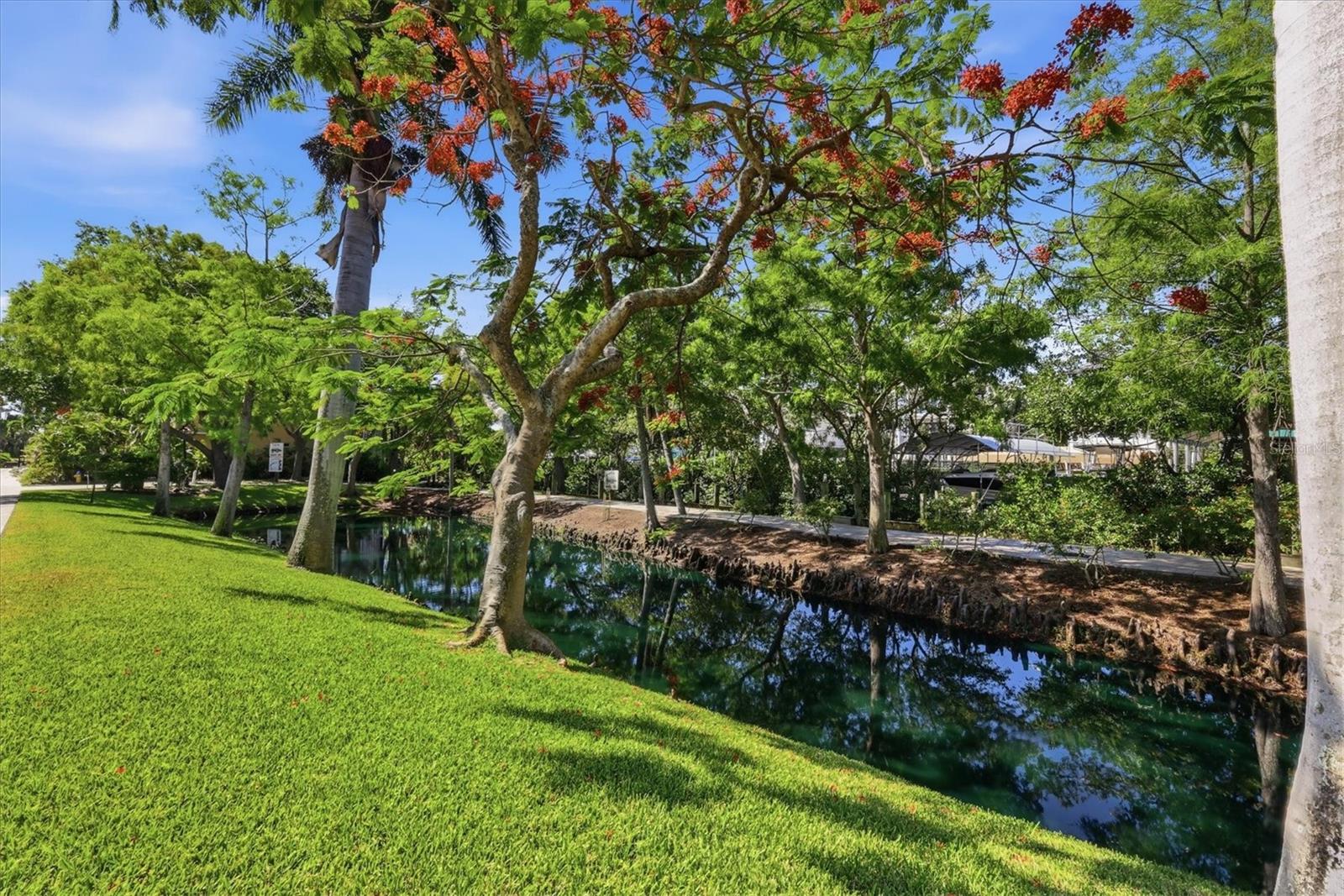 7107 HAWKS HARBOR CIR