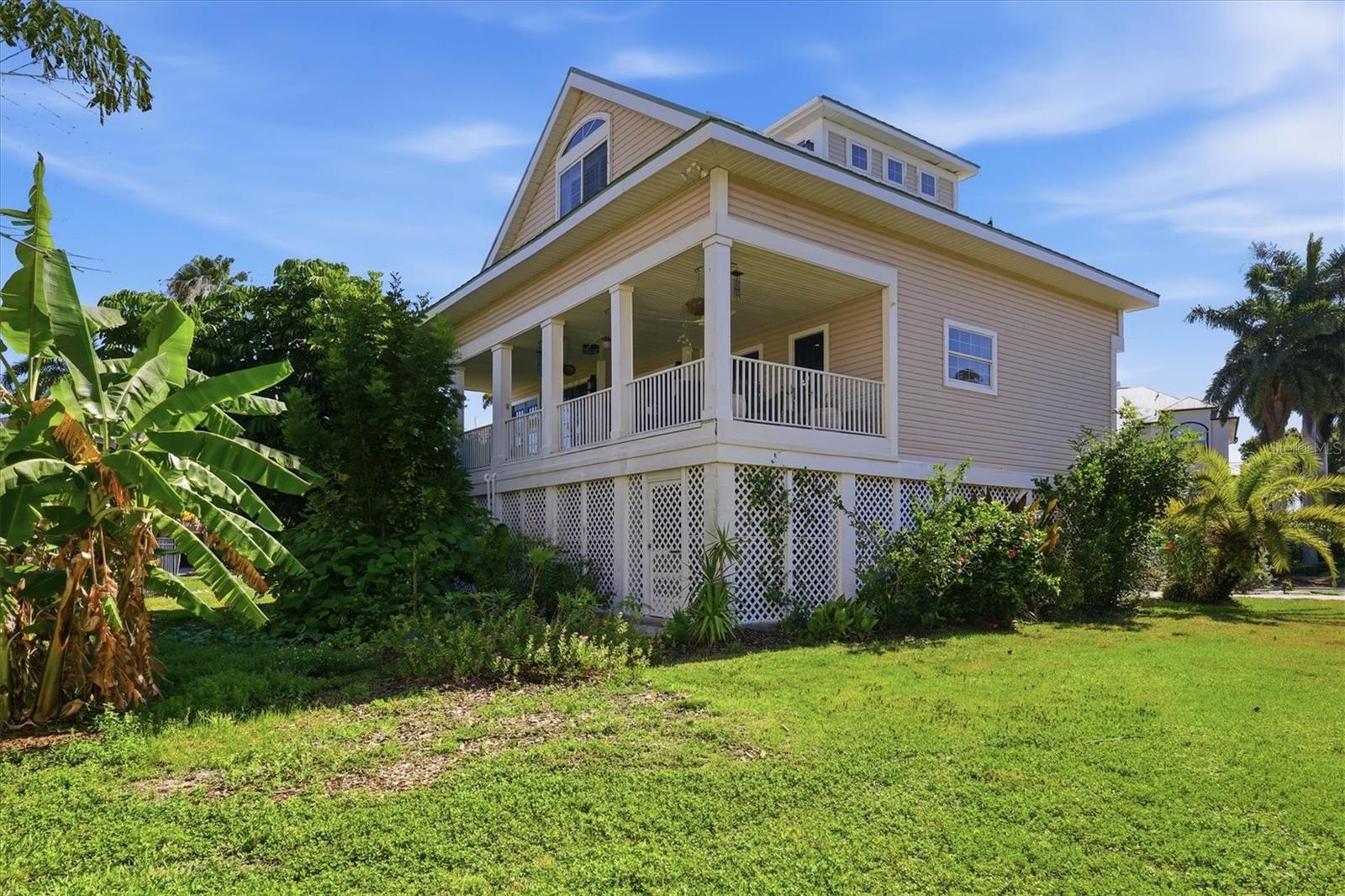 7107 HAWKS HARBOR CIR