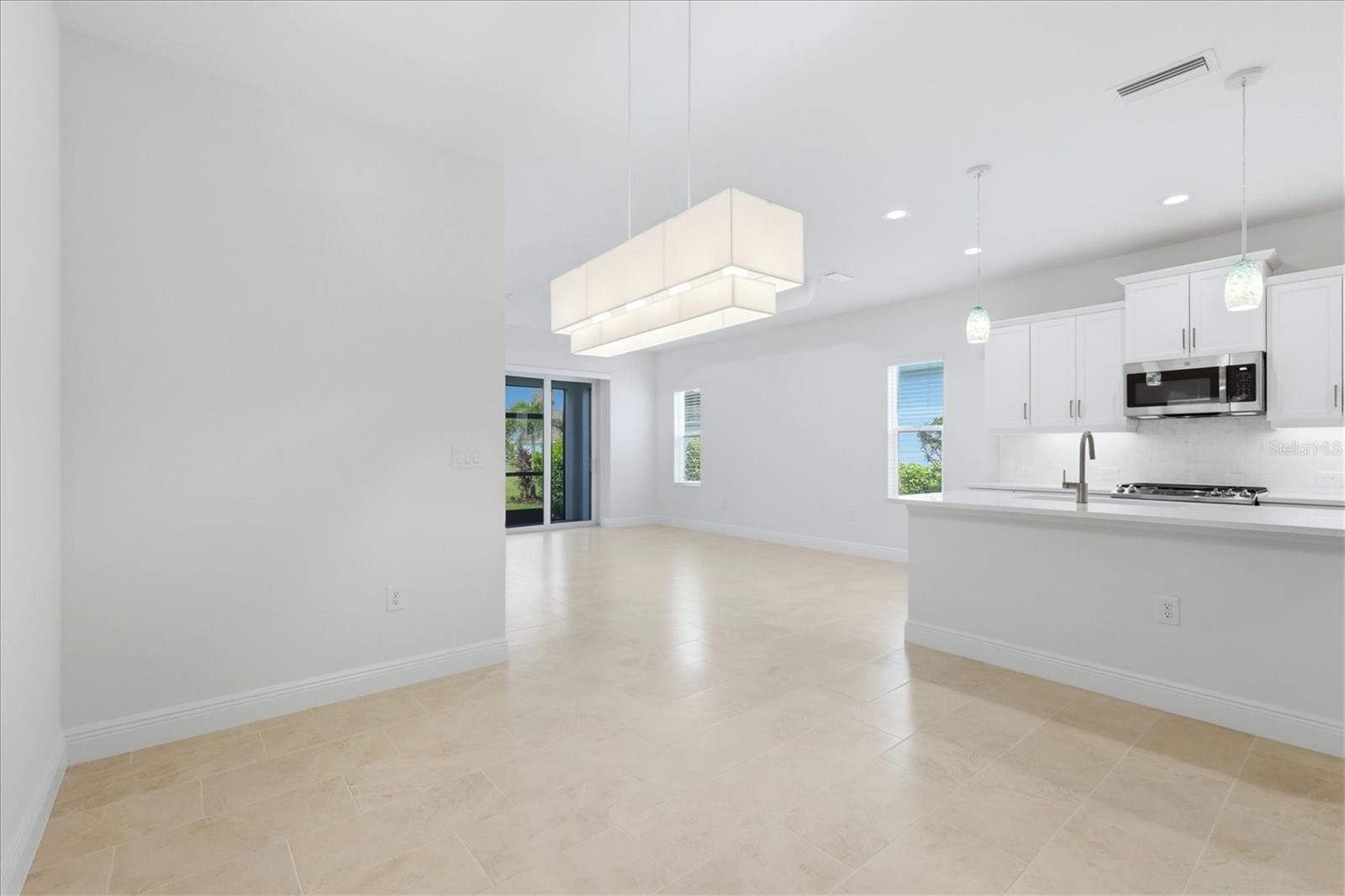 2605 STAR APPLE WAY