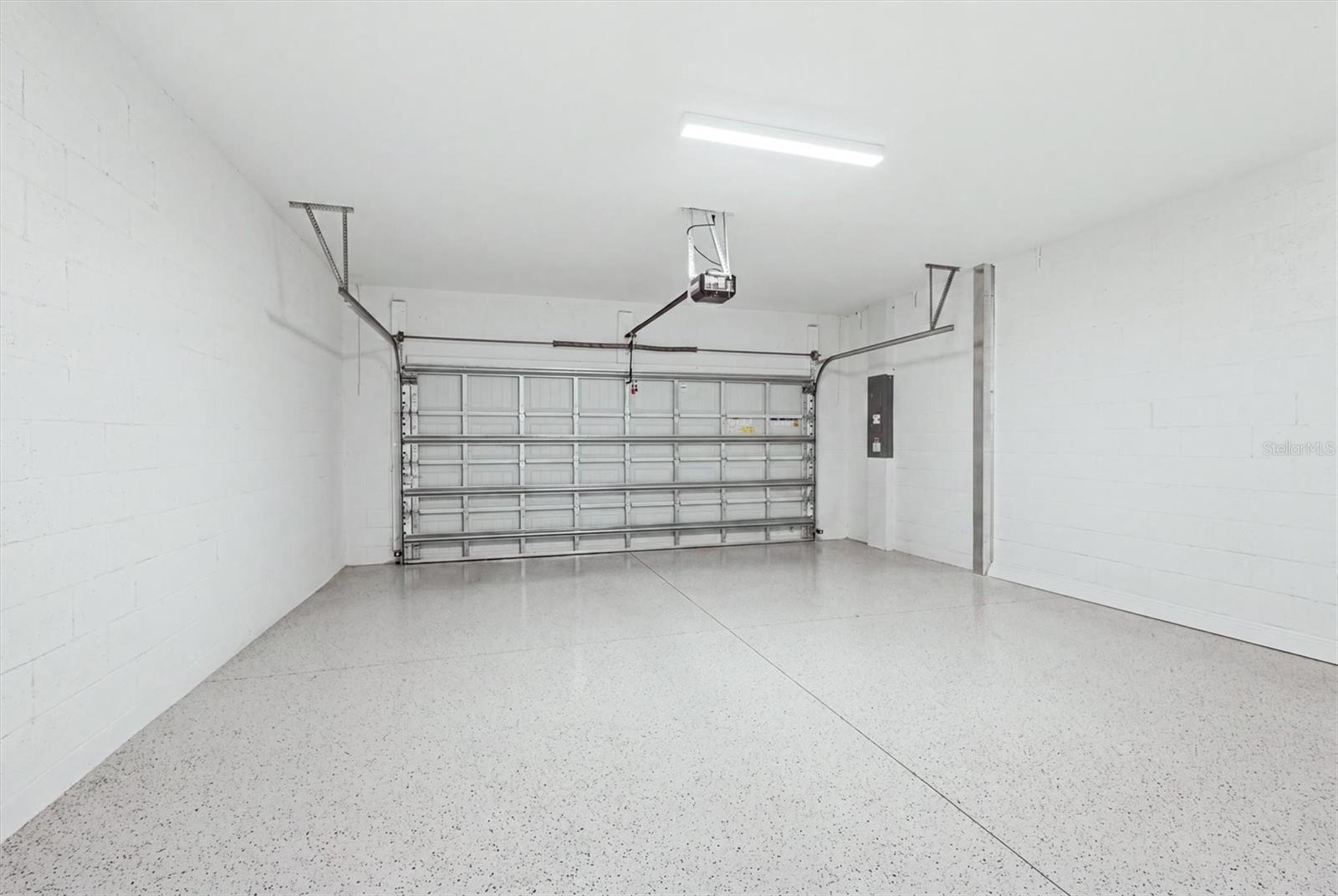 2605 STAR APPLE WAY