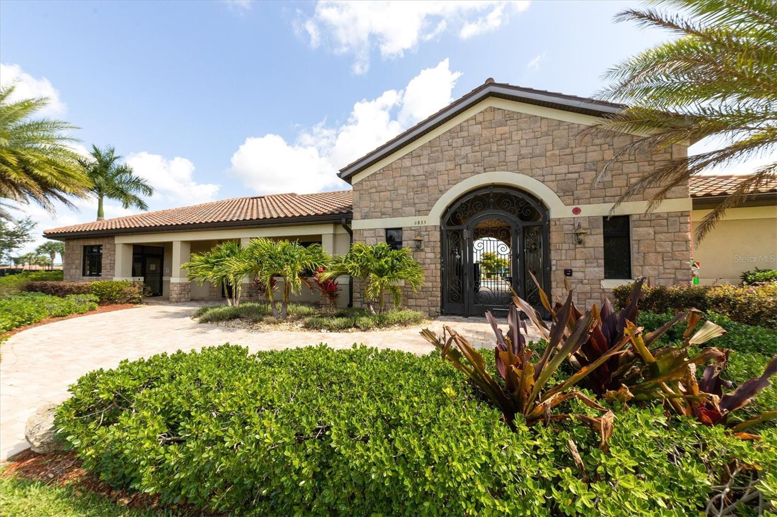 8309 GRAND ESTUARY TRL #306