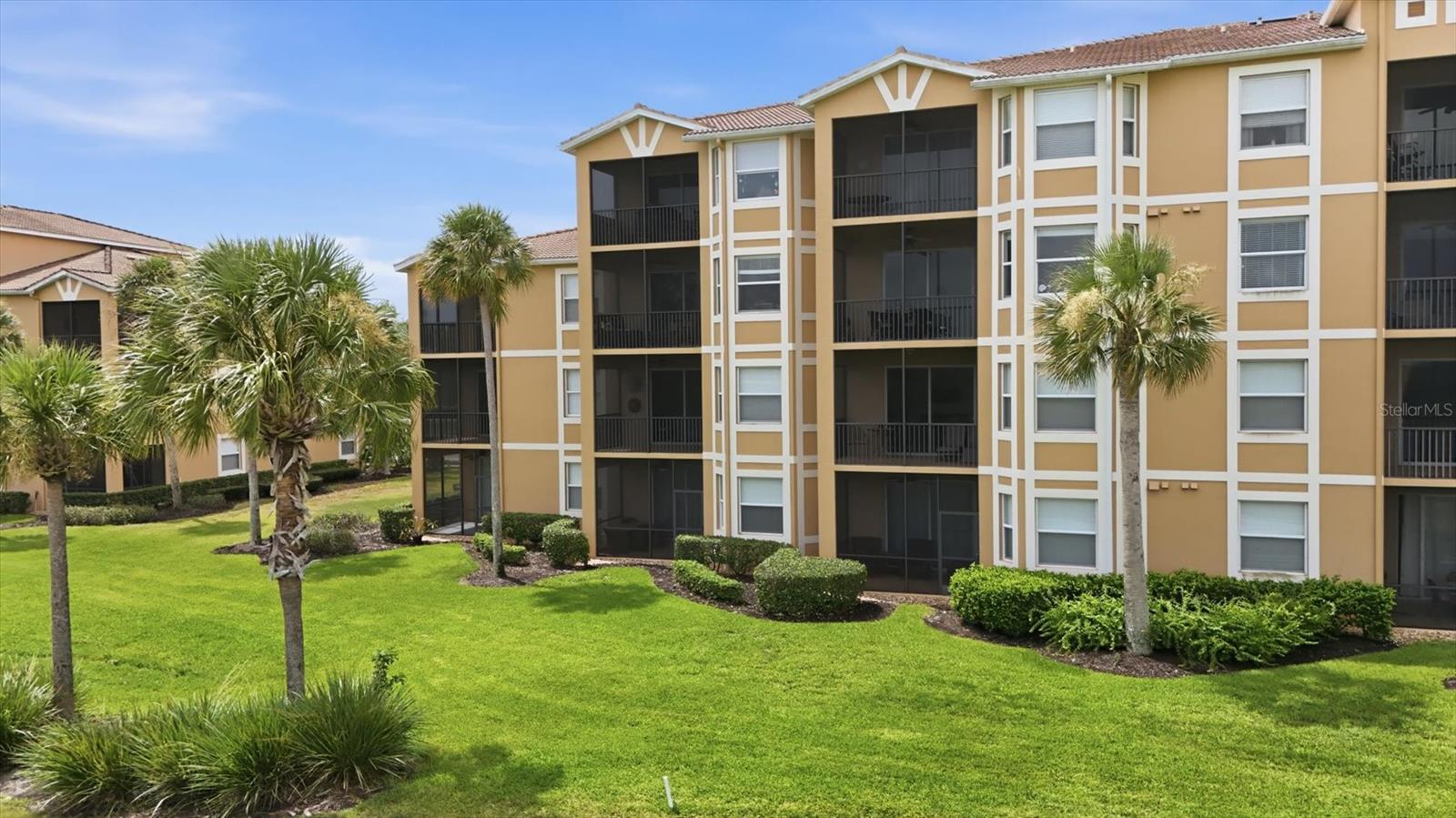 8309 GRAND ESTUARY TRL #306