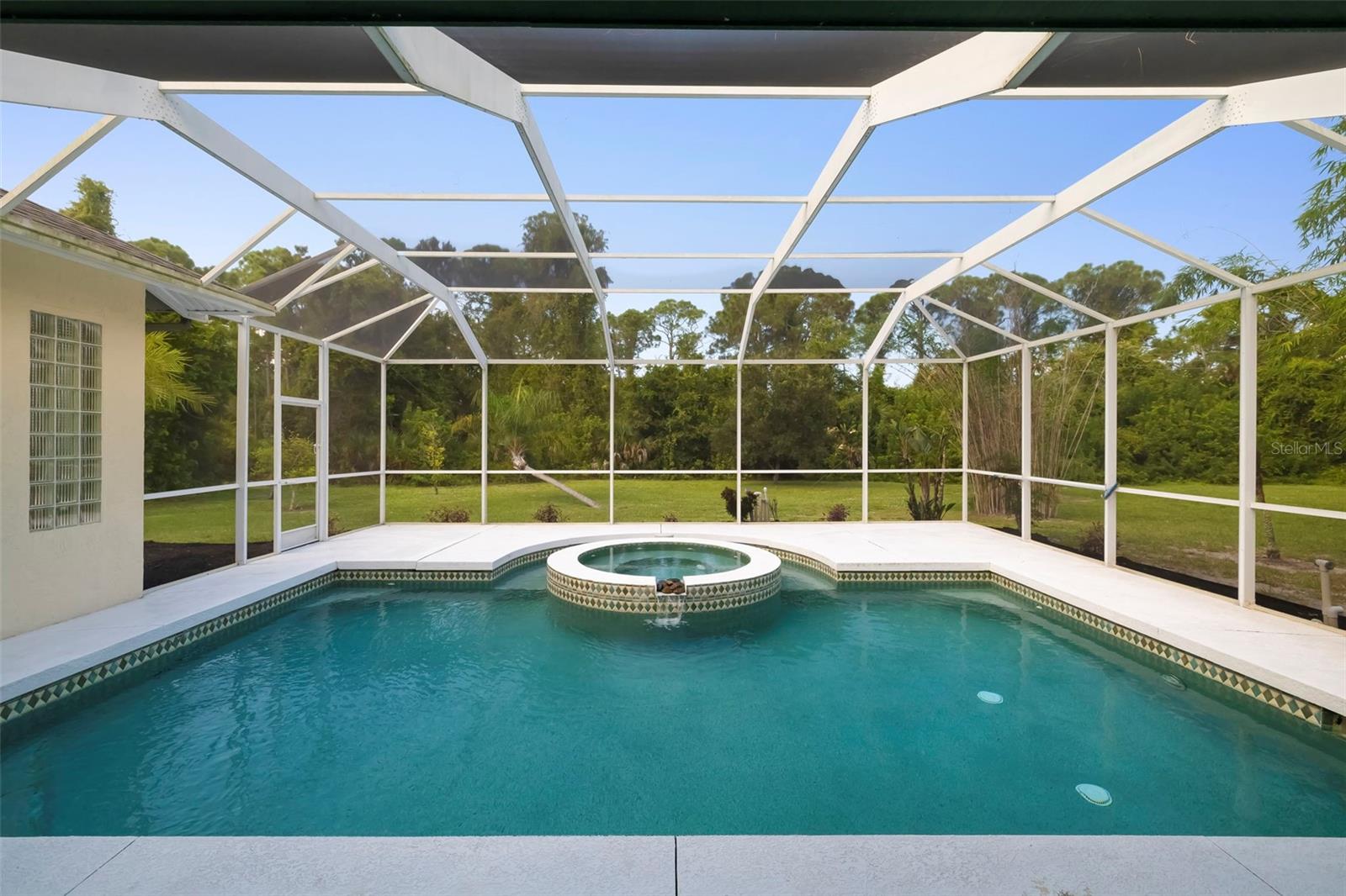 296 PINE RANCH TRL