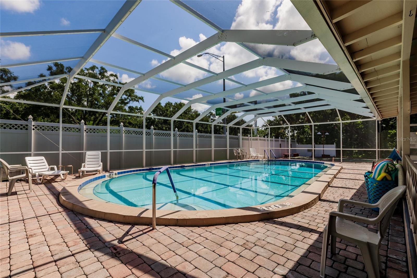 1100 UNIVERSITY PKWY #11