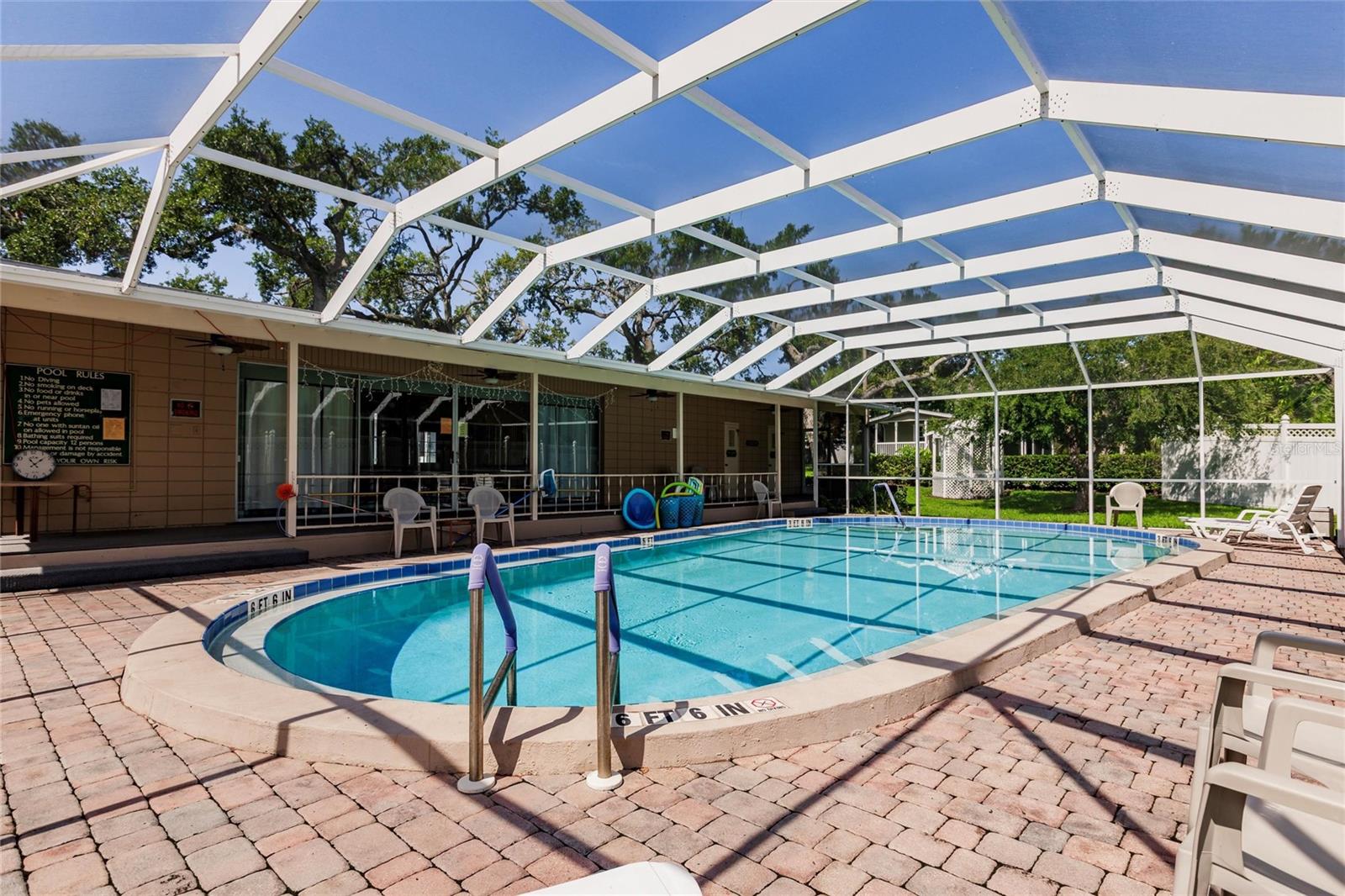1100 UNIVERSITY PKWY #11