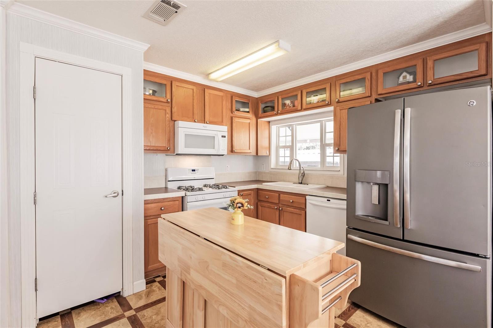 1100 UNIVERSITY PKWY #11