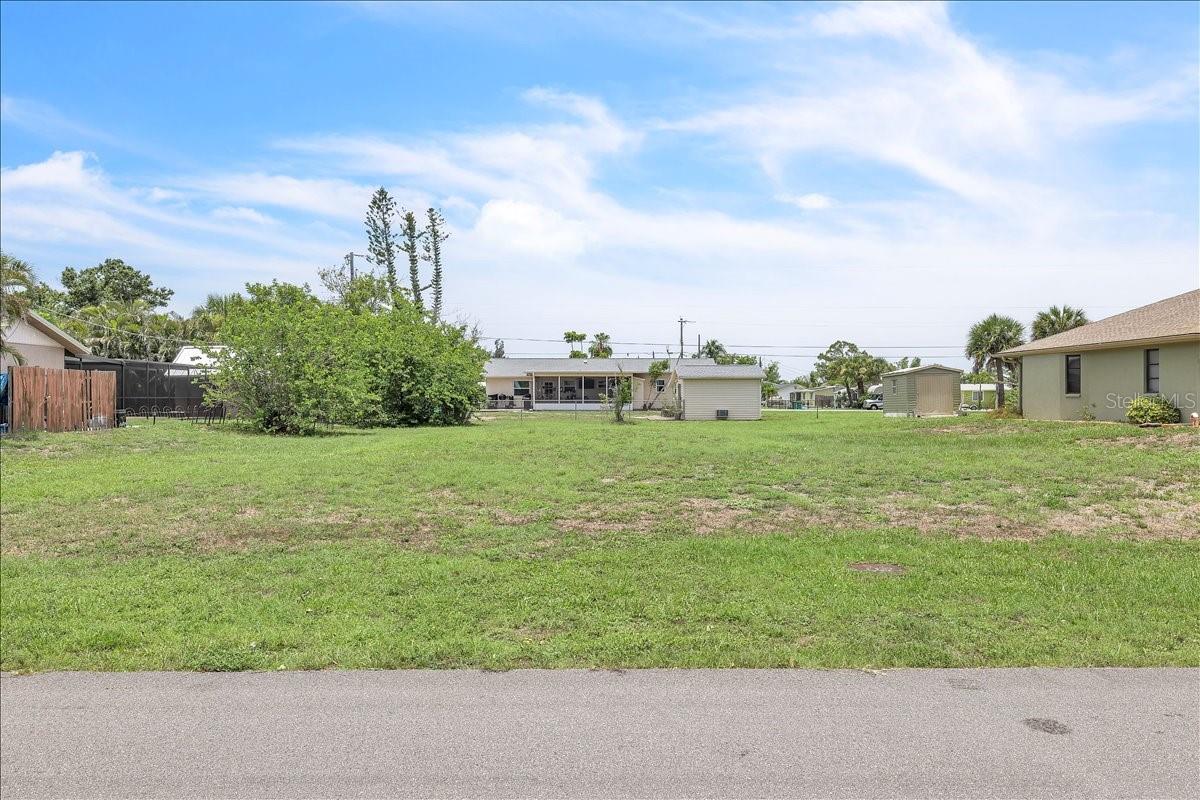 1274 CORAL LN