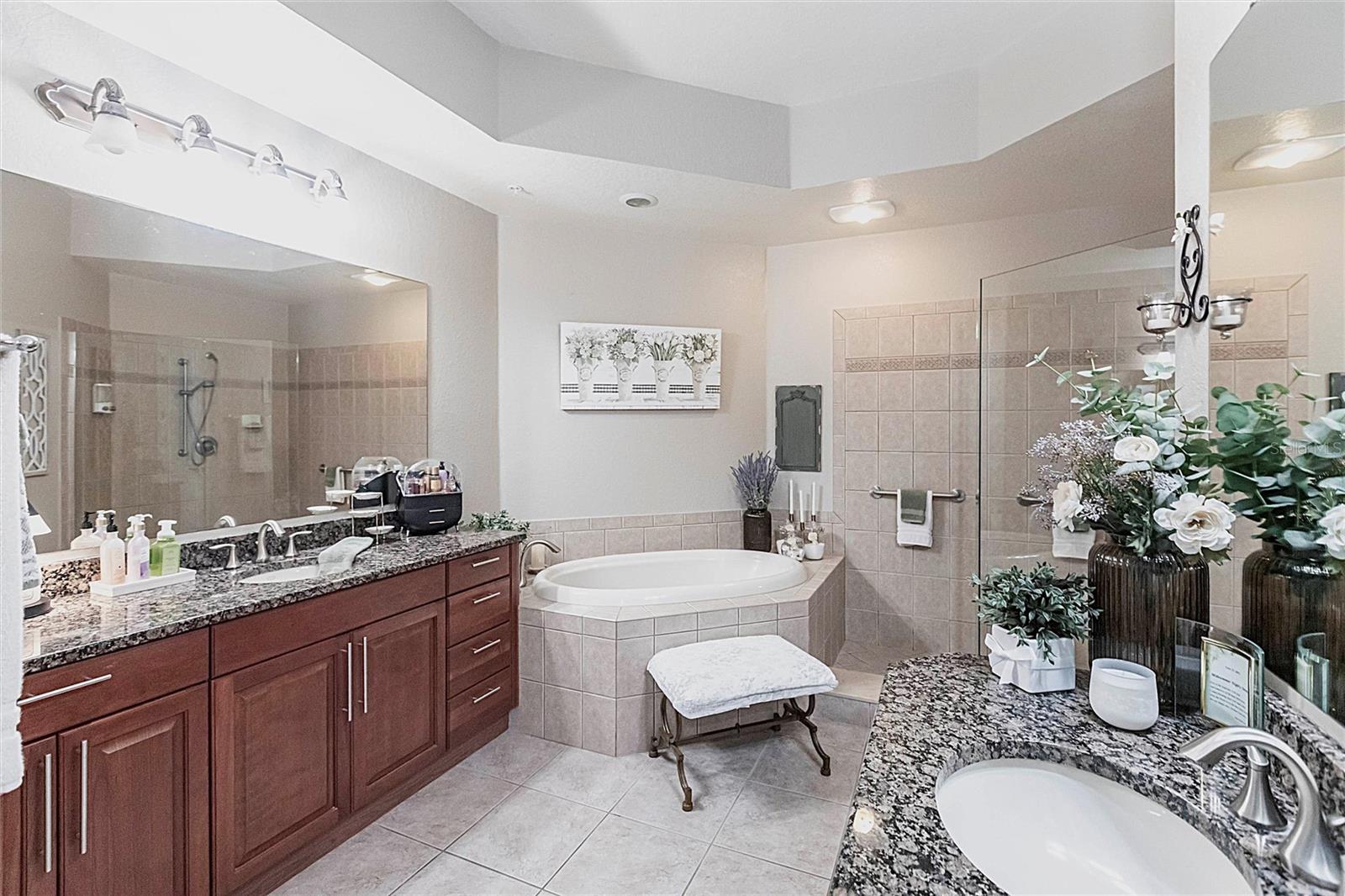95 VIVANTE BLVD #401