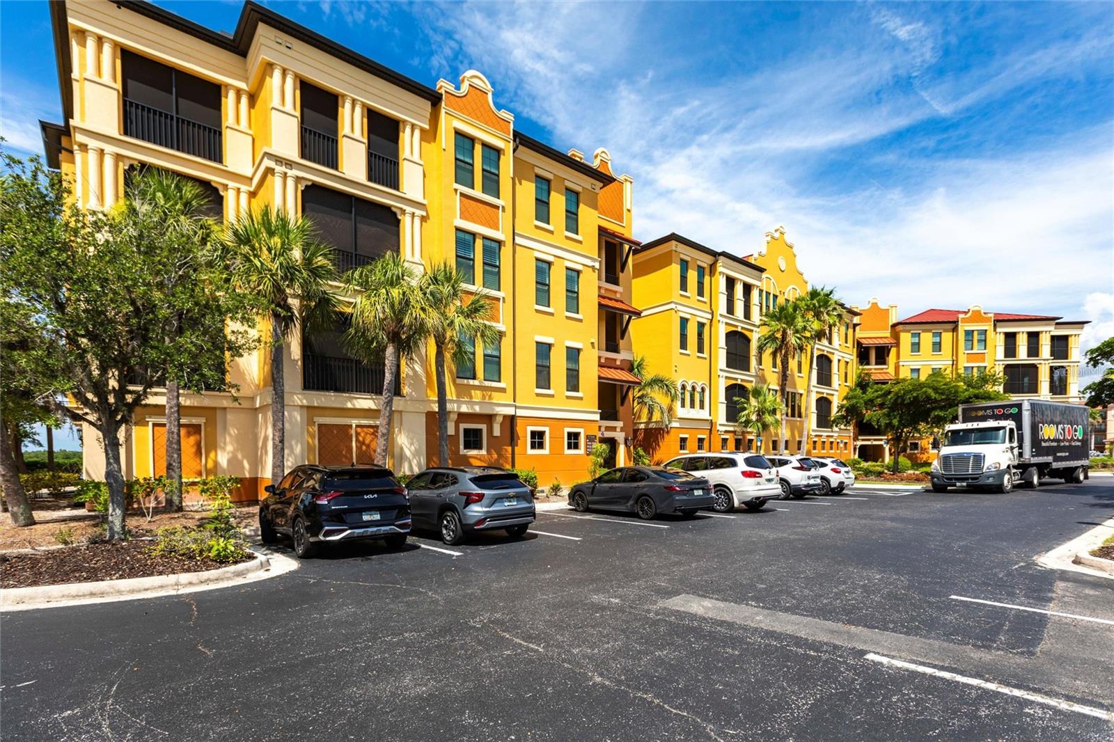 95 VIVANTE BLVD #401