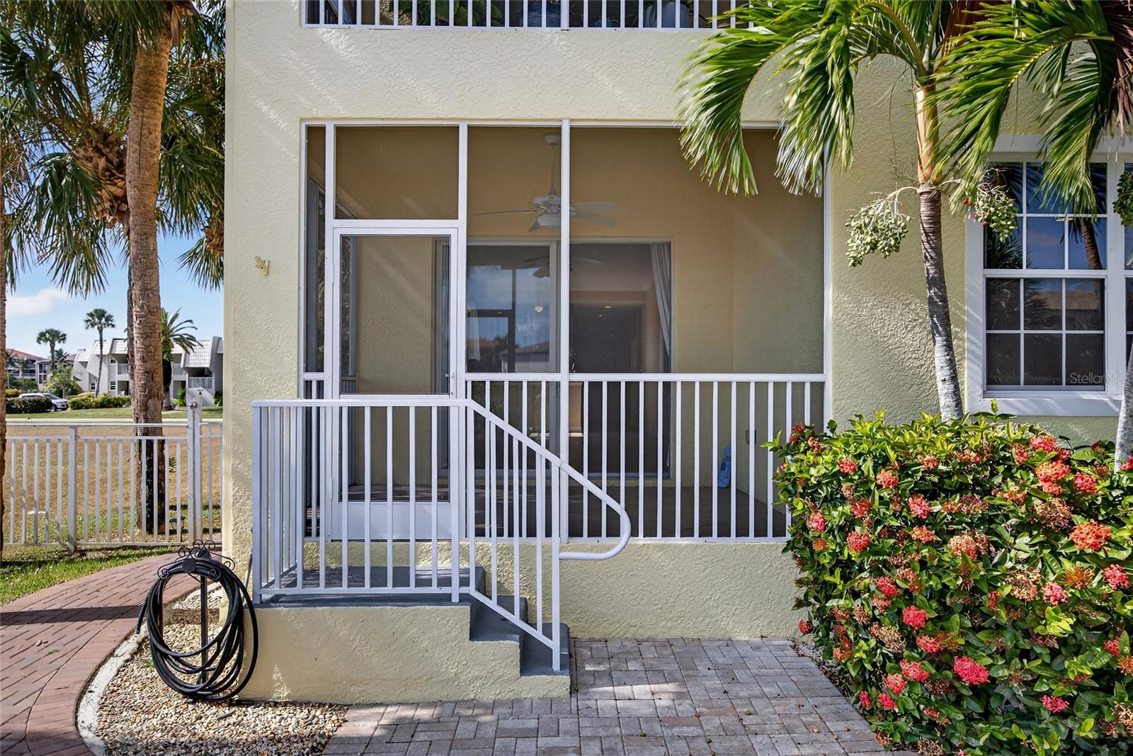 3228 WOOD THRUSH DR #113