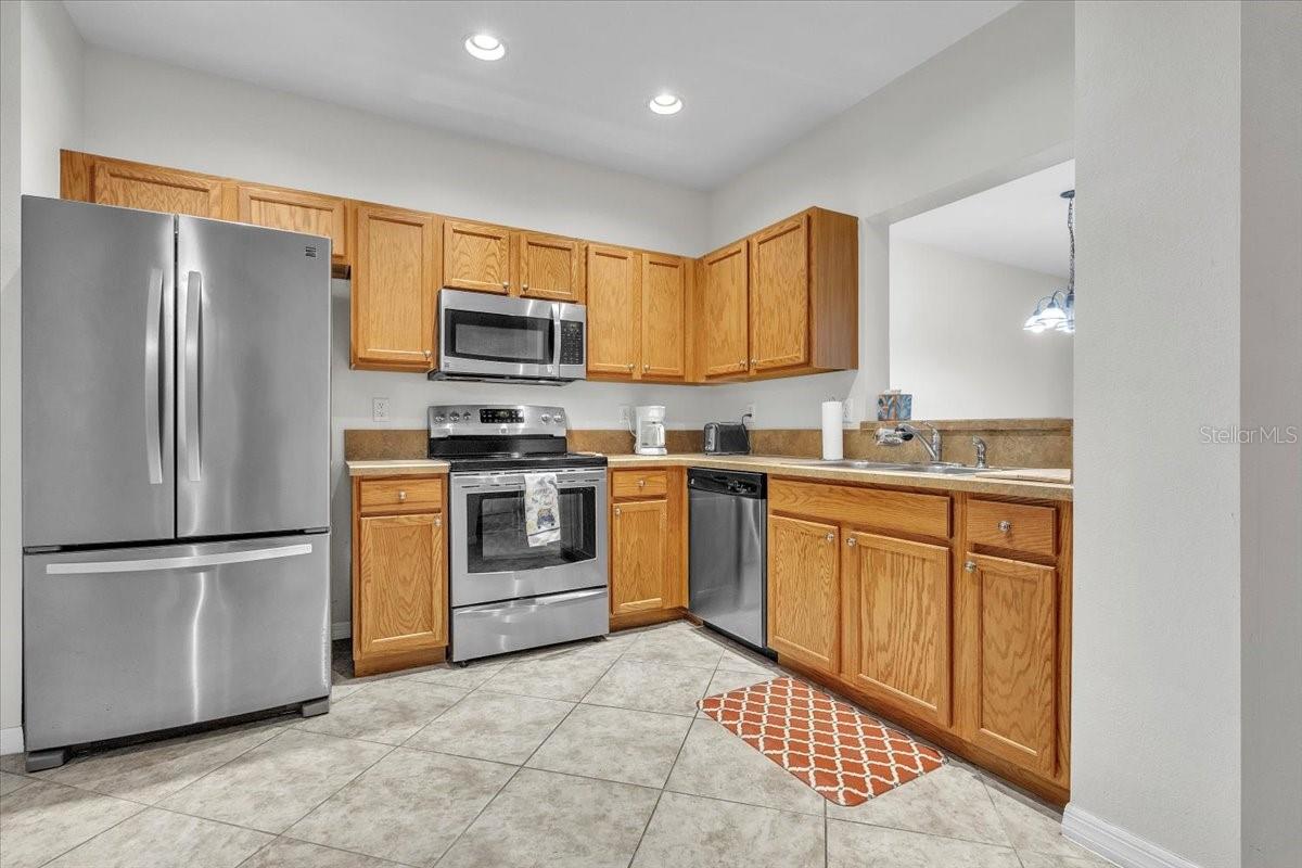 3954 CHERRYBROOK LOOP