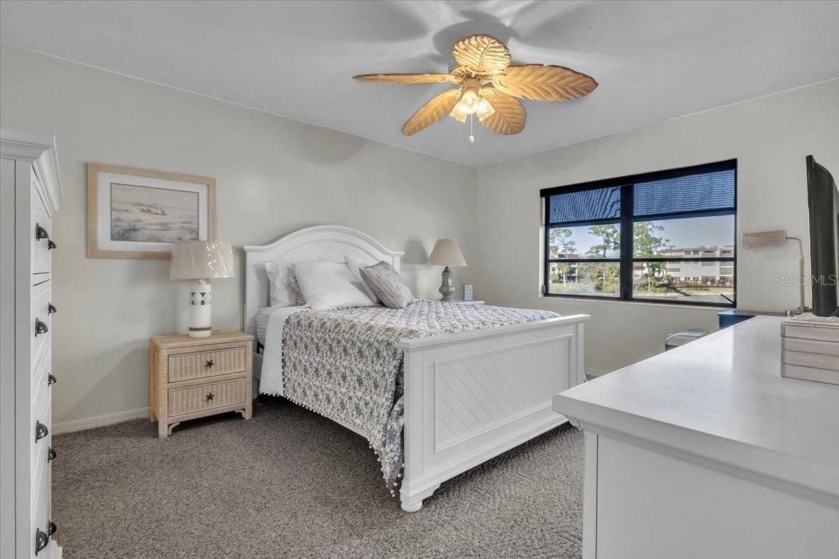 23465 HARBORVIEW RD #624