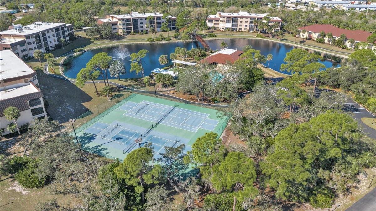 23465 HARBORVIEW RD #624