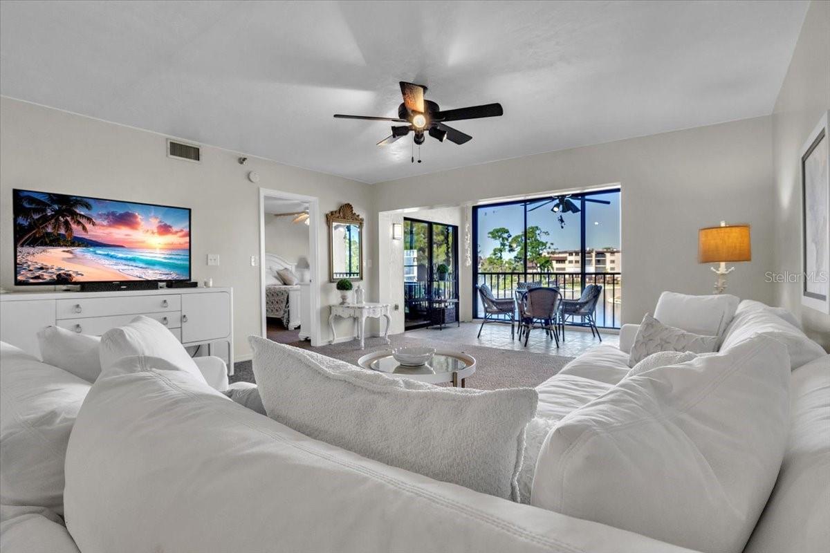 23465 HARBORVIEW RD #624