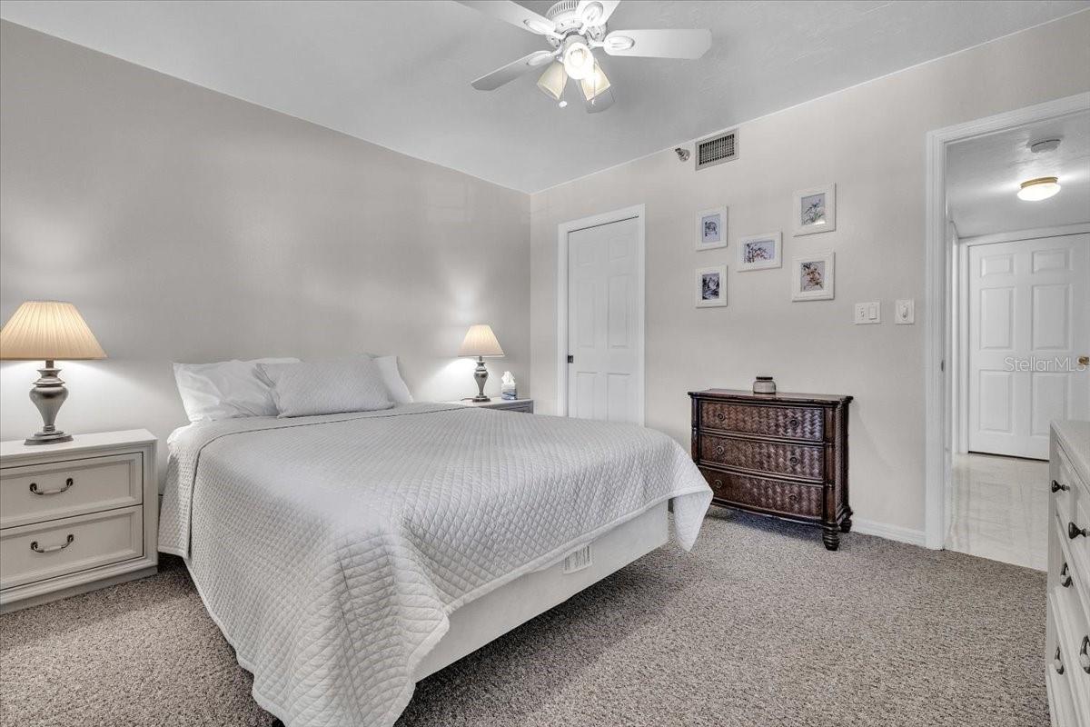 23465 HARBORVIEW RD #624