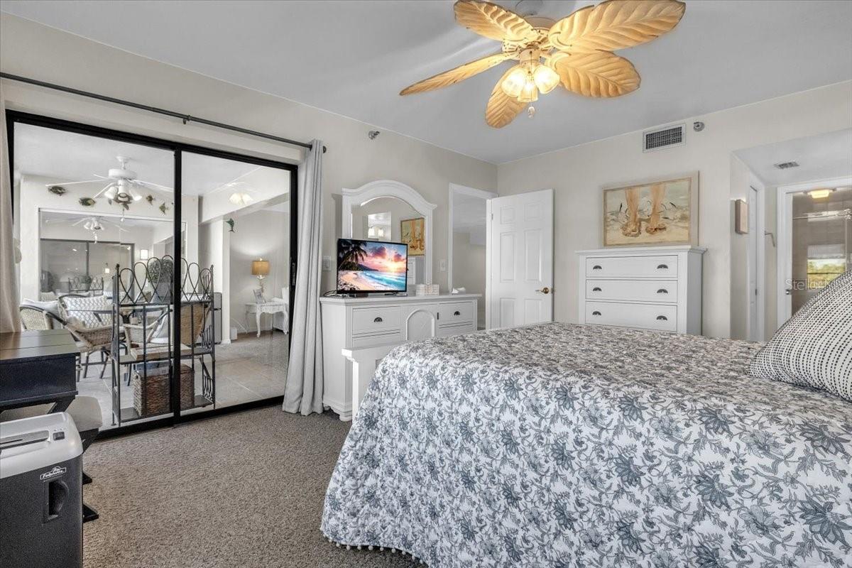 23465 HARBORVIEW RD #624