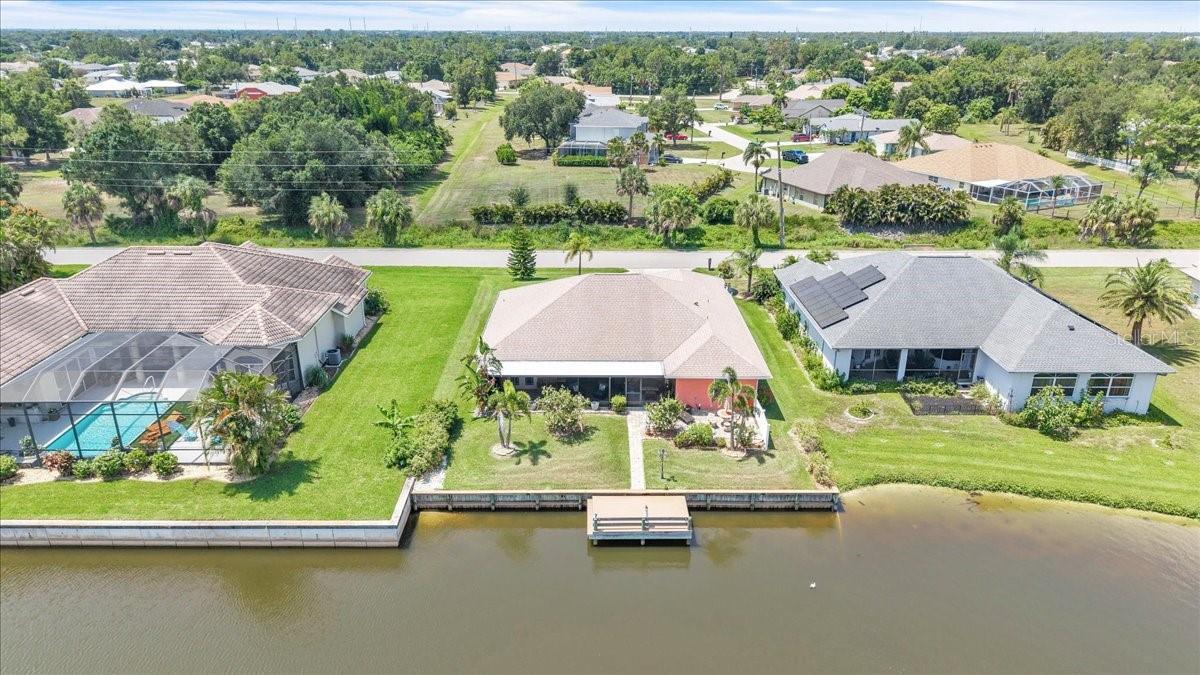 11614 SW COURTLY MANOR DR