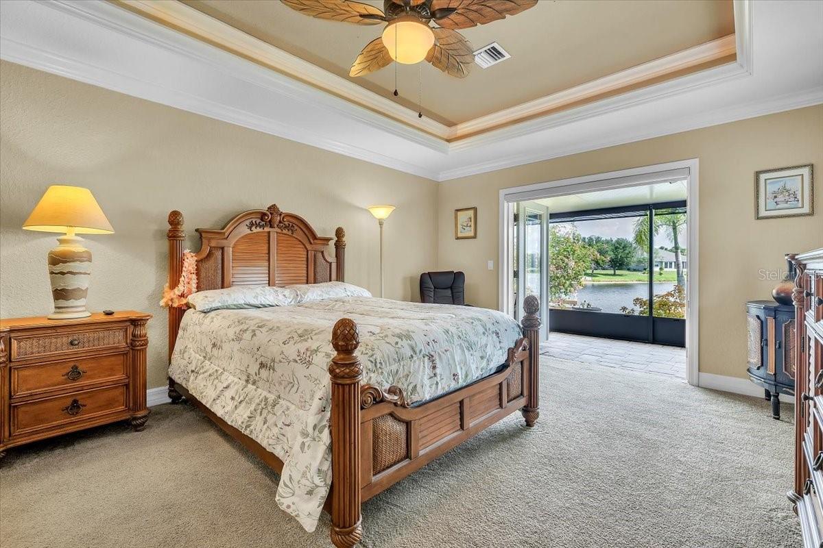 11614 SW COURTLY MANOR DR