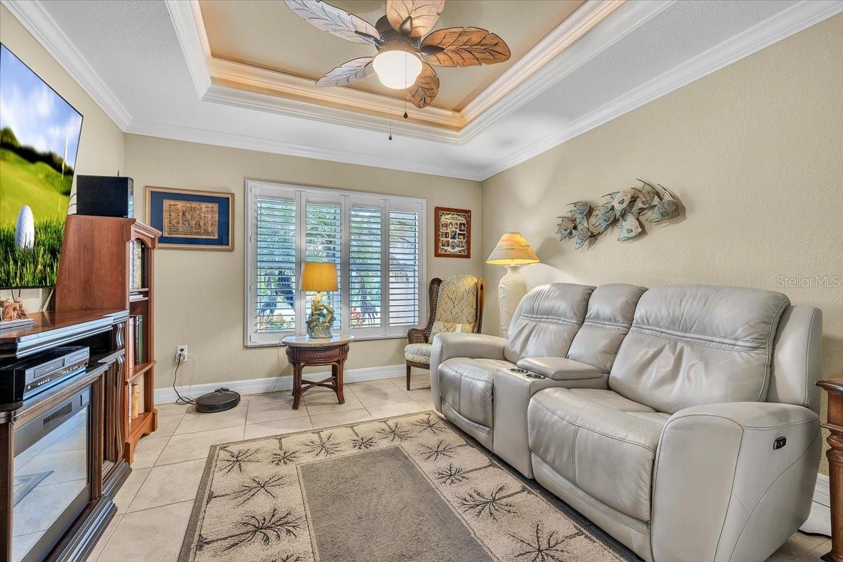 11614 SW COURTLY MANOR DR