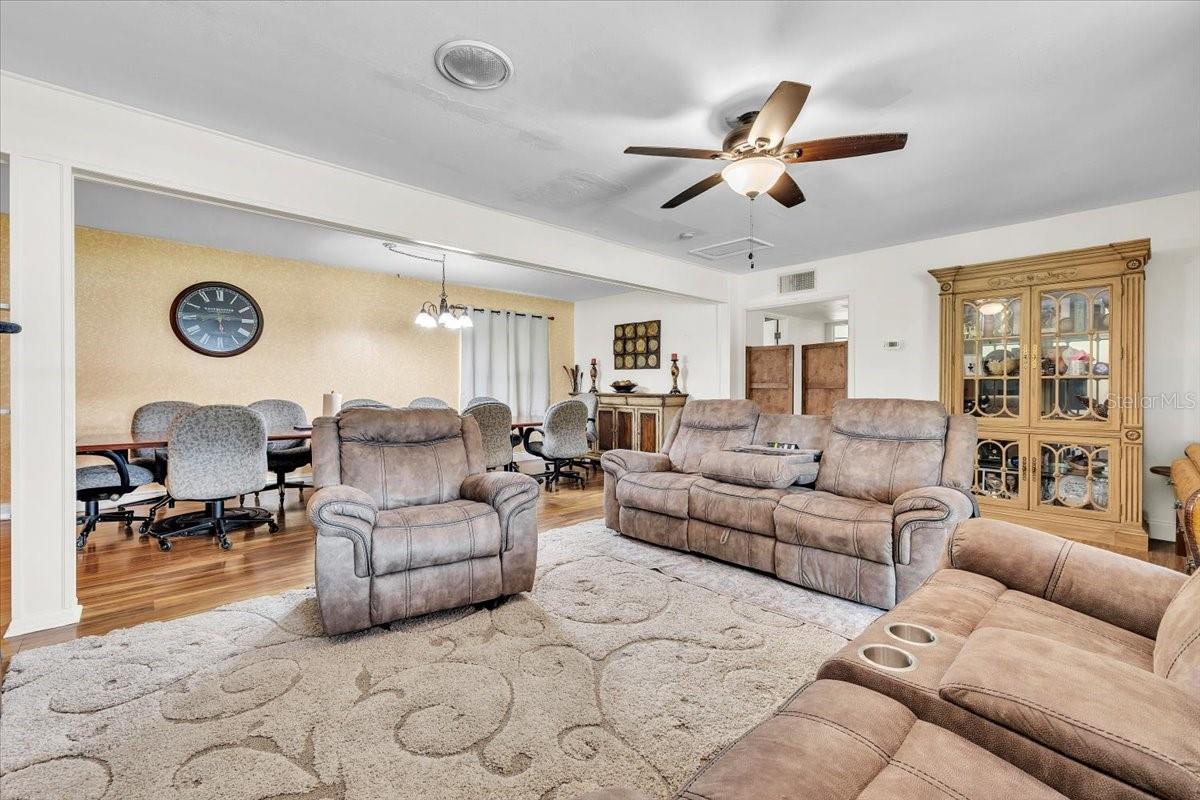 1655 DANIELS DR