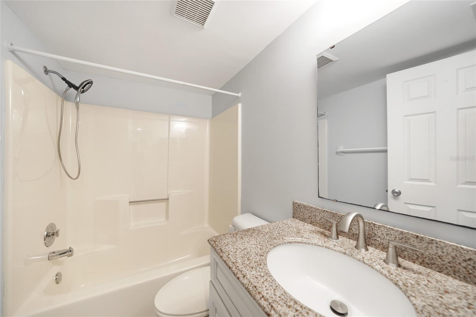 3310 LOVELAND BLVD #802