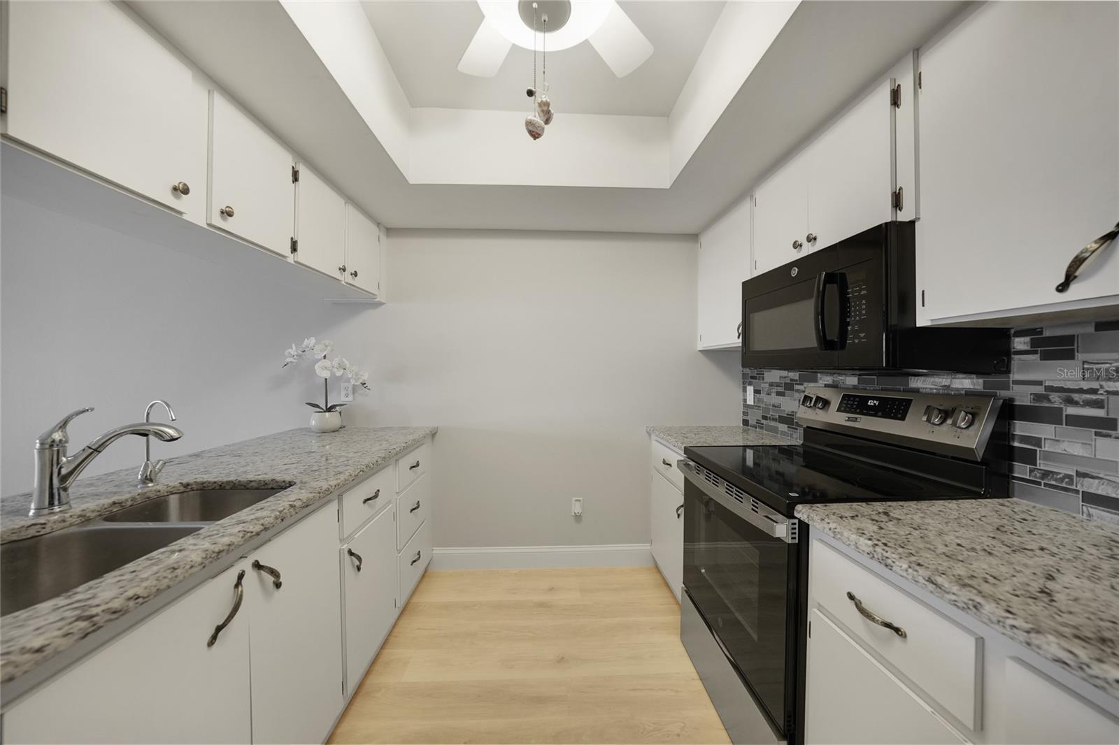 3310 LOVELAND BLVD #802