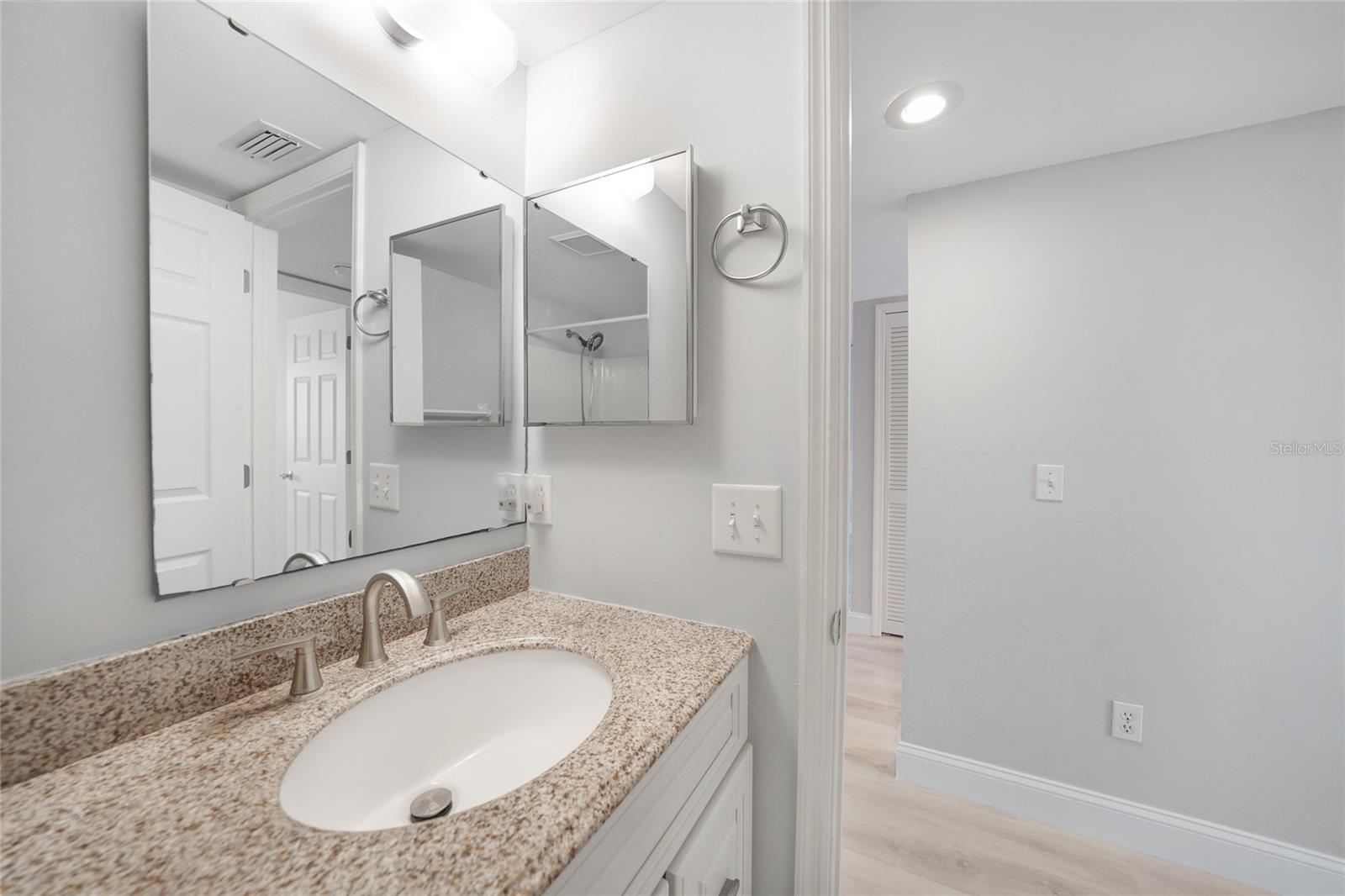 3310 LOVELAND BLVD #802