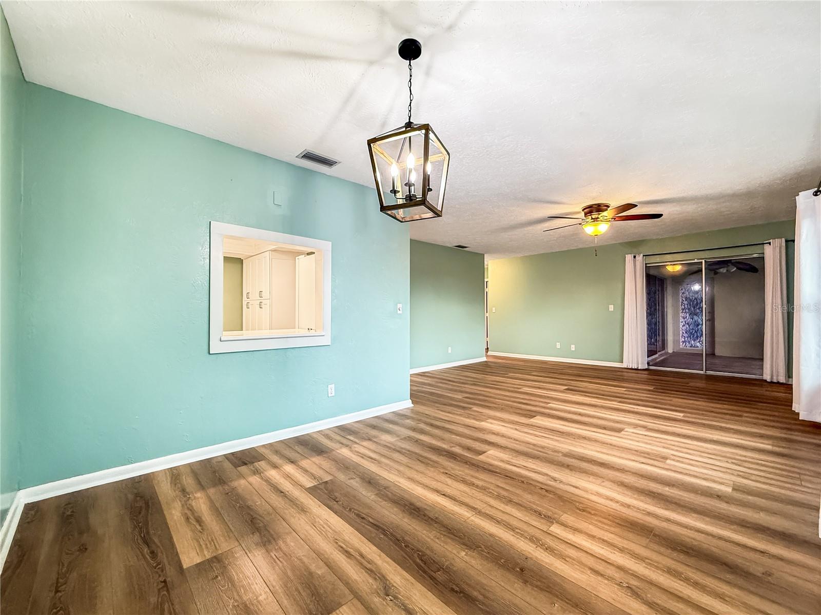 1304 MIRAMAR ST #202